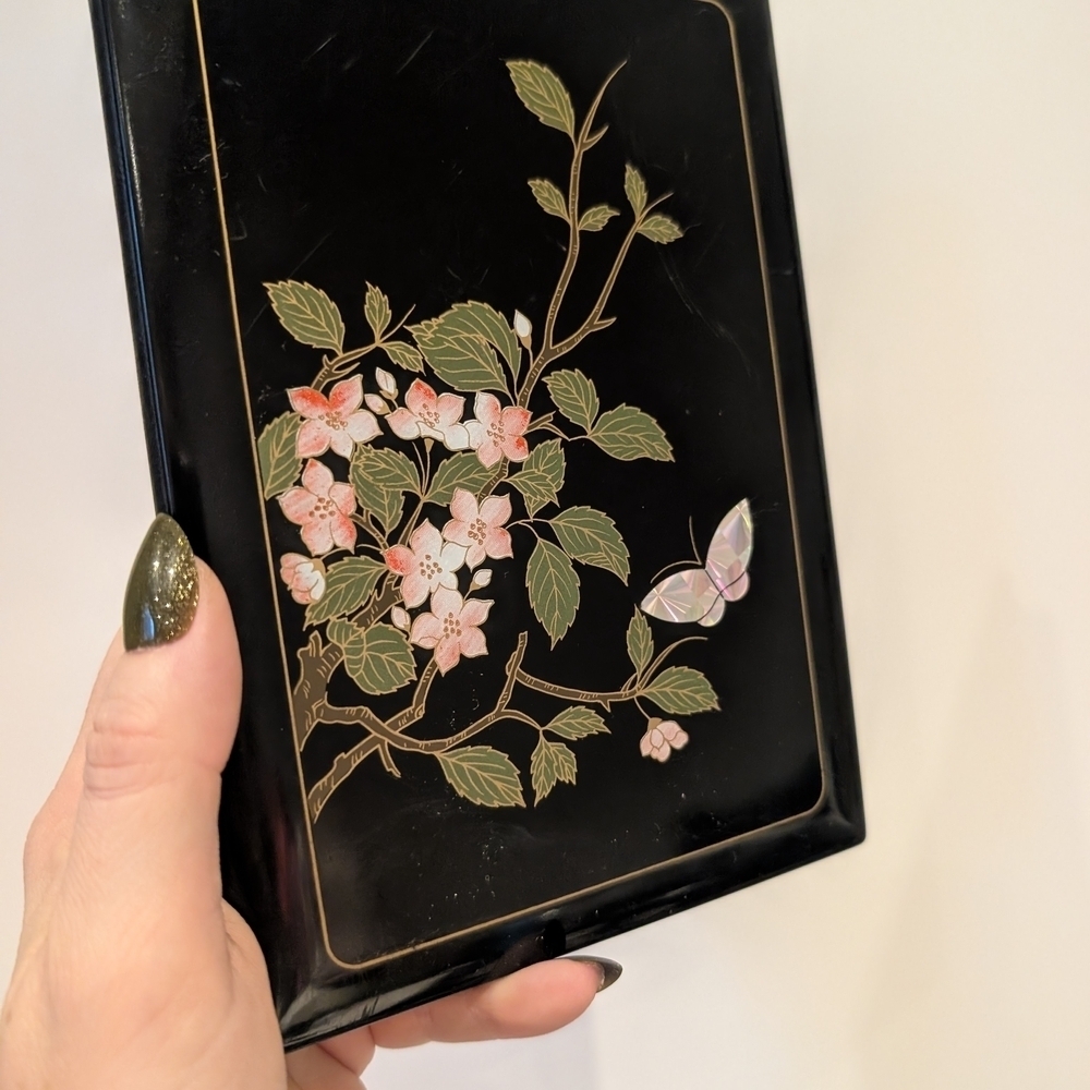 Floral and Butterfly Black Lacquered Box - Picture 2 of 9
